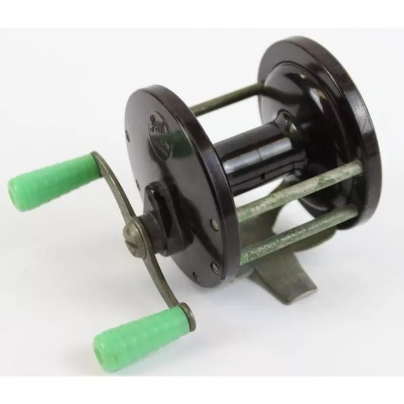 'Penn No.77 Bakelite Fishing Reel'